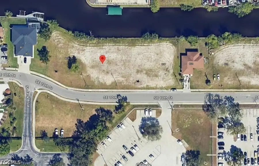 809 SE 10th Street, Cape Coral, FL 33990 - #2
