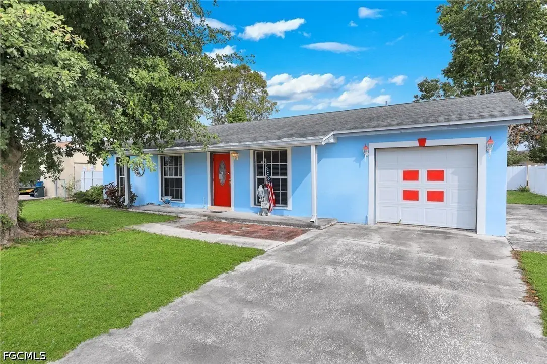954 Jolly Road, North Fort Myers, FL 33903 - #1