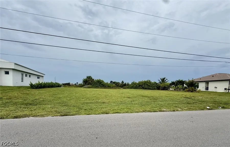 1812 NW 9th Street, Cape Coral, FL 33993 - #3