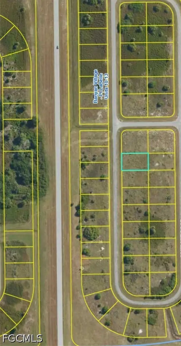 143 Concord Loop, Labelle, FL 33935