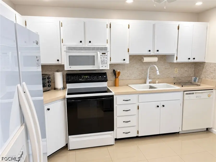 8730 Rose Court #2, Fort Myers, FL 33919 - #3
