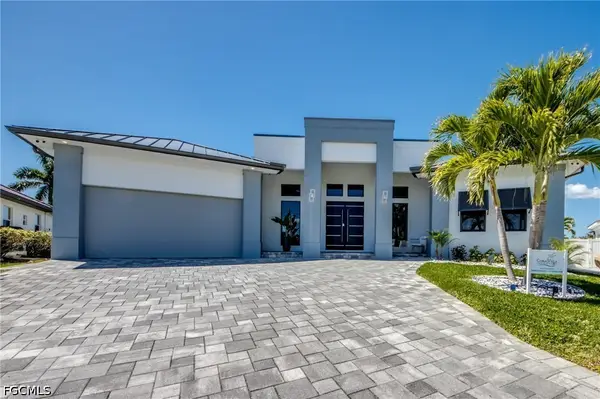 2746 SW 37th Terrace, Cape Coral, FL 33914
