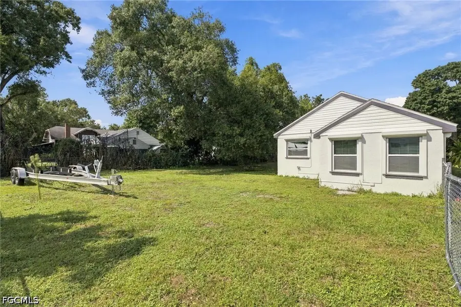 380 New York Drive, Fort Myers, FL 33905 - #3