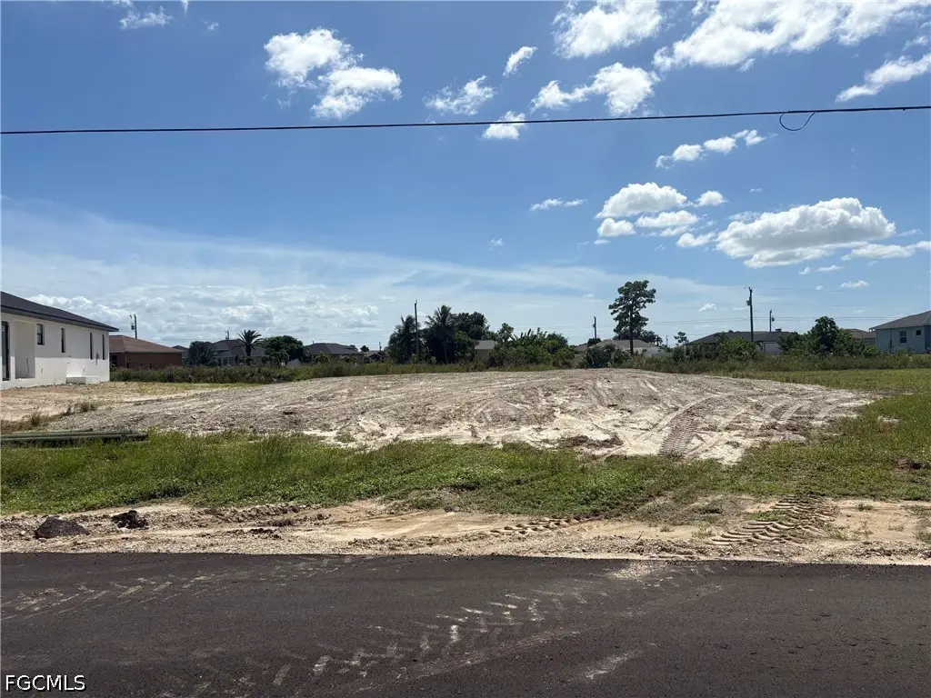 1820 NE 14th Street, Cape Coral, FL 33909 - #1