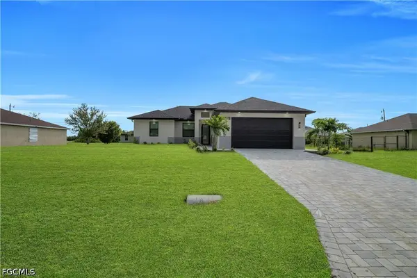 1909 NE 19th Place, Cape Coral, FL 33909