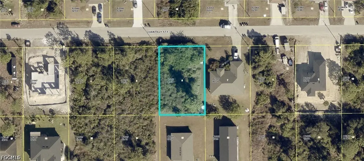 858 Chantilly Street E, Lehigh Acres, FL 33974 - #1