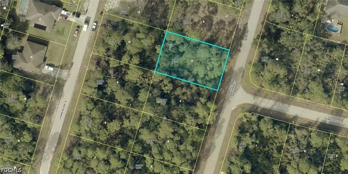 570 Parker Avenue S, Lehigh Acres, FL 33974 - #1