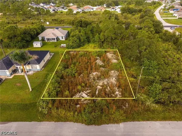 1855 Ottoman Street, Lehigh Acres, FL 33972