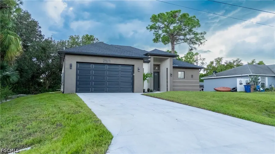 2517 39th Street W, Lehigh Acres, FL 33971 - #2