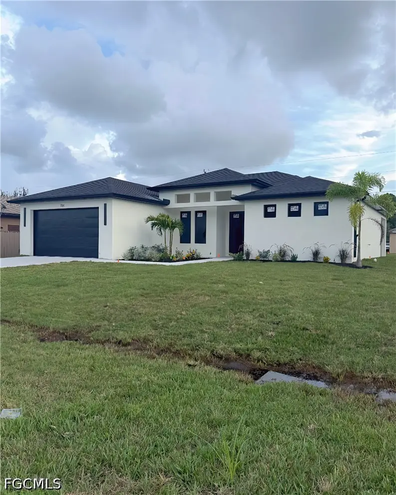 714 SW 4th Street, Cape Coral, FL 33991 - #1