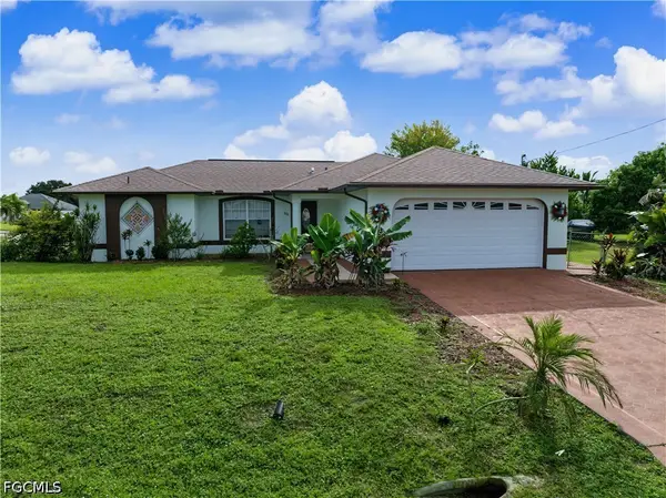 806 Felix Avenue N, Lehigh Acres, FL 33971