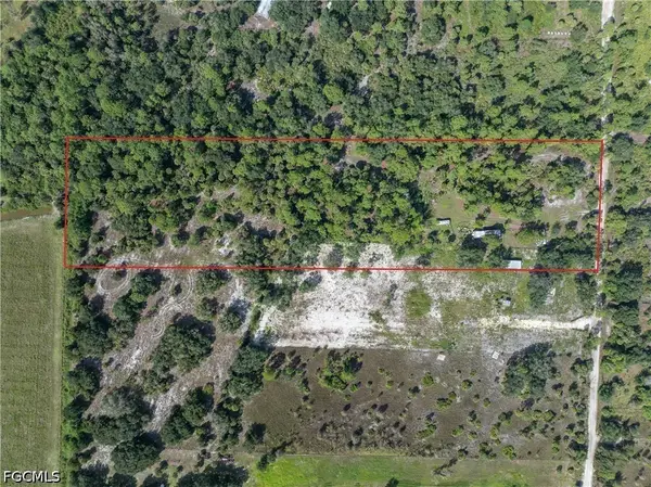 23340 Tinas Lane, Fort Myers, FL 33913