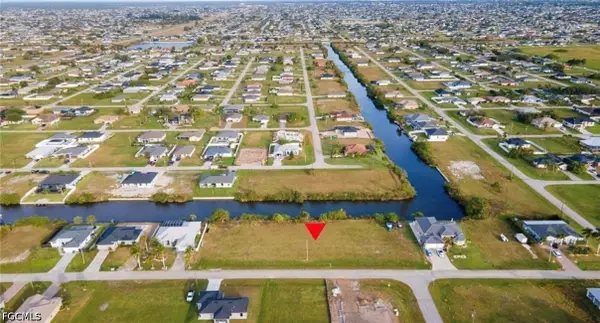 1317 NW 14th Avenue, Cape Coral, FL 33993