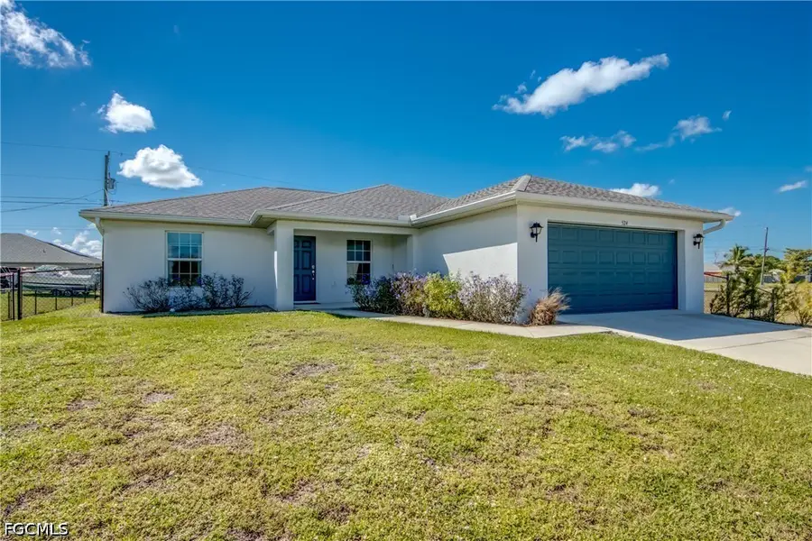 524 NE 16th Terrace, Cape Coral, FL 33909 - #2