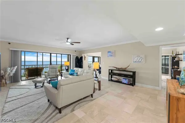 1920 Virginia Avenue #203, Fort Myers, FL 33901