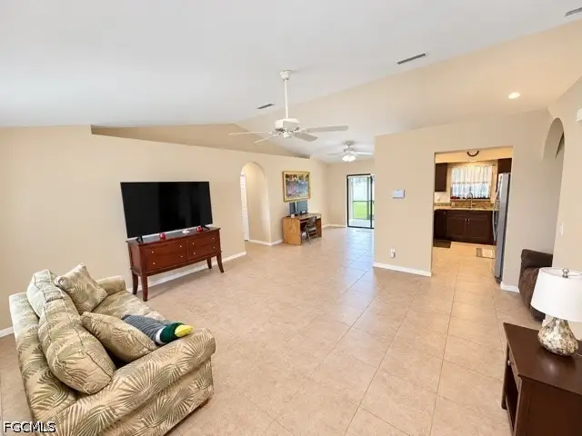 406 SE 13th Street, Cape Coral, FL 33990 - #3