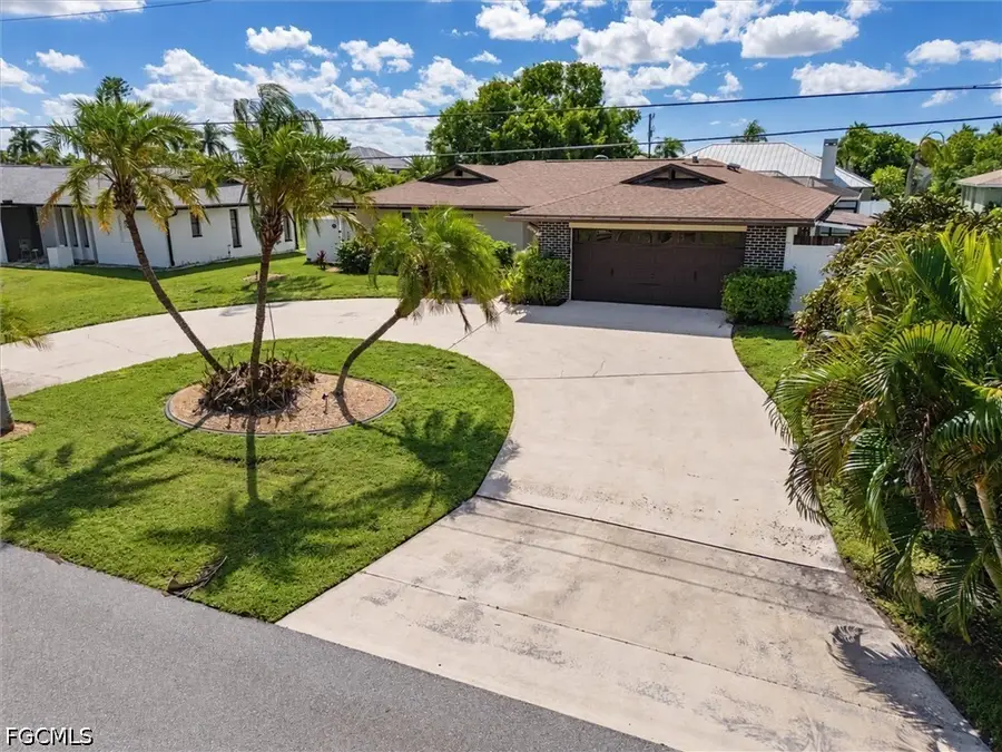 726 SW 51st Terrace, Cape Coral, FL 33914 - #3