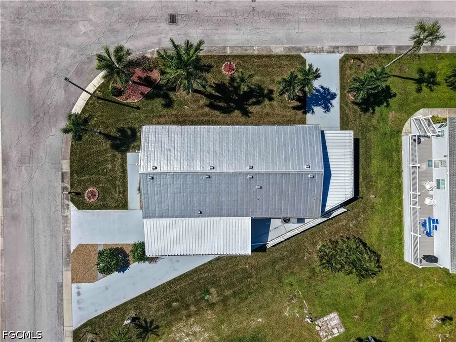 11390 Azalea Lane, Fort Myers Beach, FL 33931 - #2