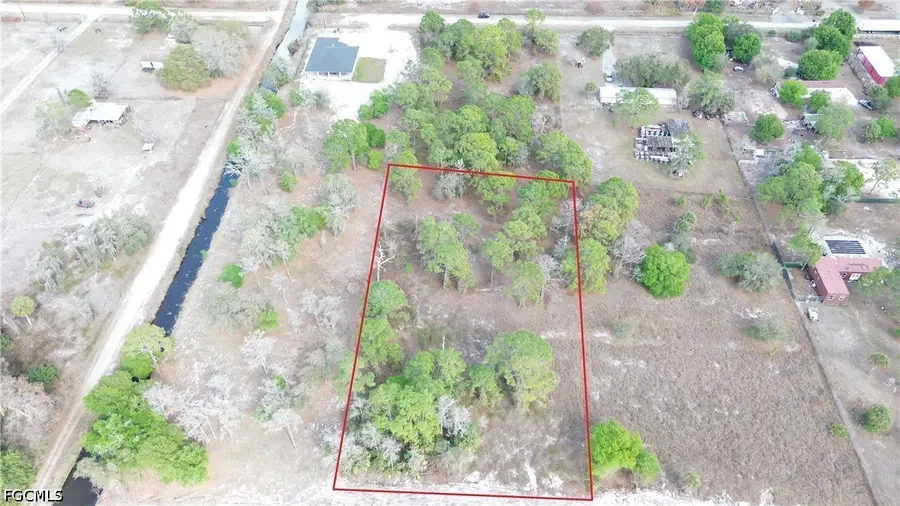 765 N Isora Street, Clewiston, FL 33440 - #3
