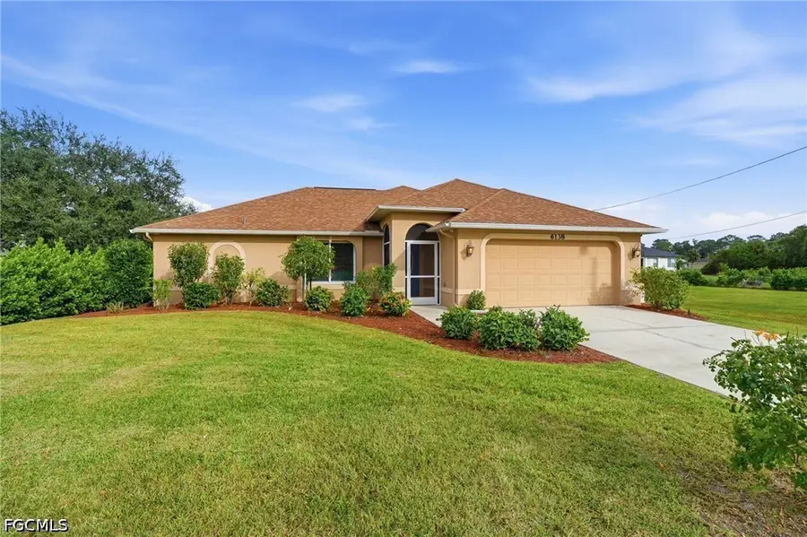 6138 Laurelwood Drive, Fort Myers, FL 33905 - #2