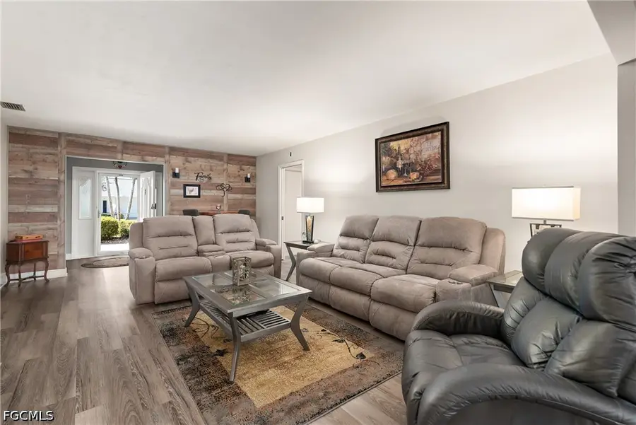 1207 N Brandywine Circle, Fort Myers, FL 33919 - #3