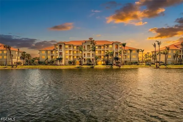 20061 Sanibel View Circle #103, Fort Myers, FL 33908