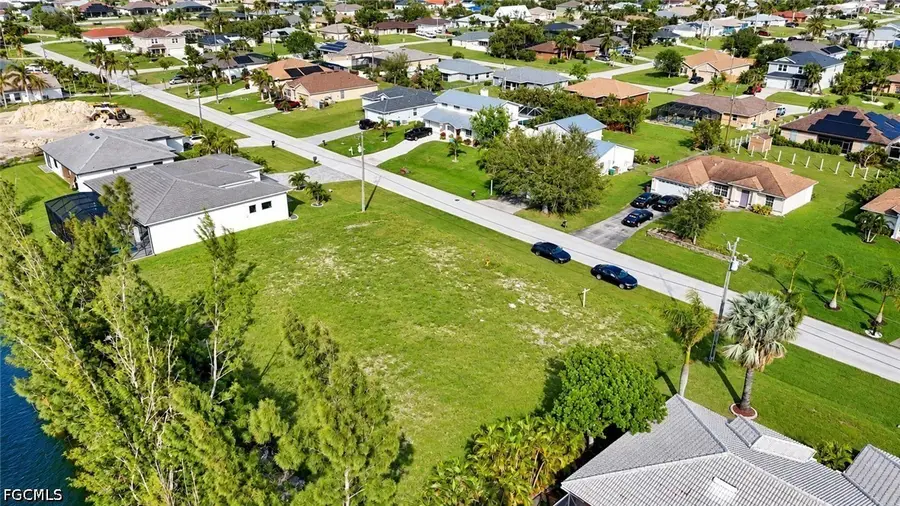 3748 SW 11th Place, Cape Coral, FL 33914 - #3