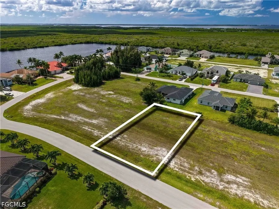 2708 NW 45th Avenue, Cape Coral, FL 33993 - #2