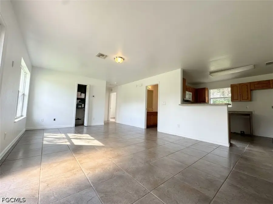 3846 Edgewood Avenue, Fort Myers, FL 33916 - #2