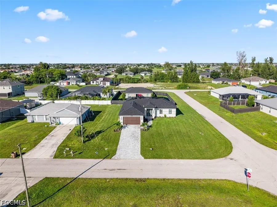 2120 NW 1st Place, Cape Coral, FL 33993 - #2