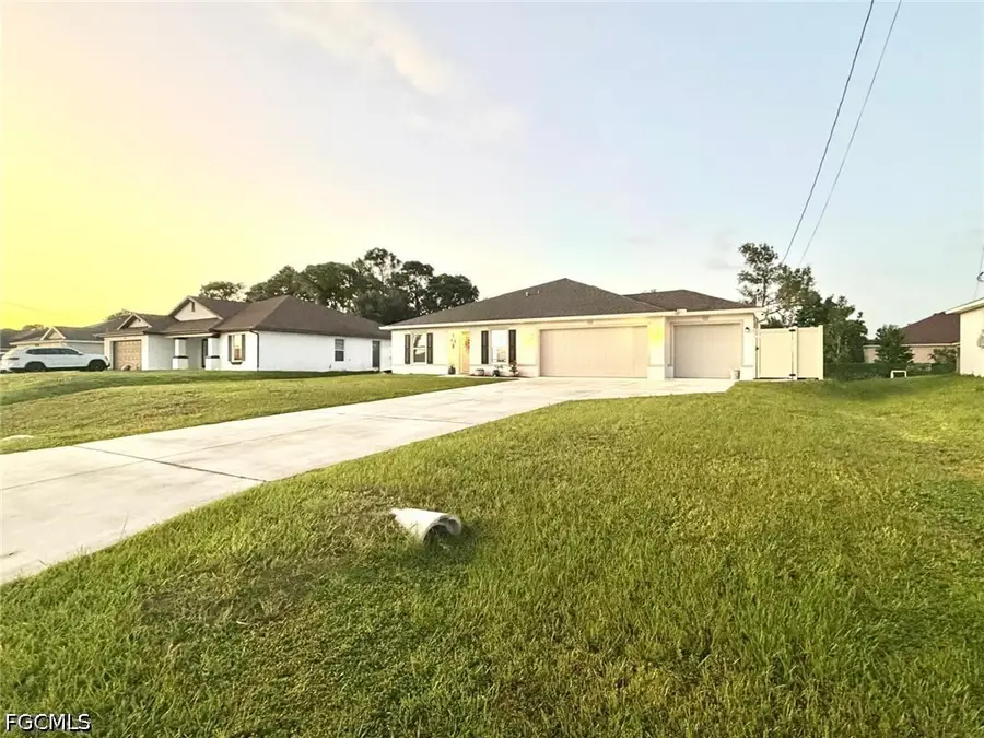 1027 NE 32nd Lane, Cape Coral, FL 33909 - #2
