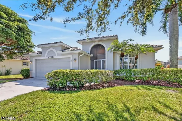 14135 Plum Island Drive, Fort Myers, FL 33919