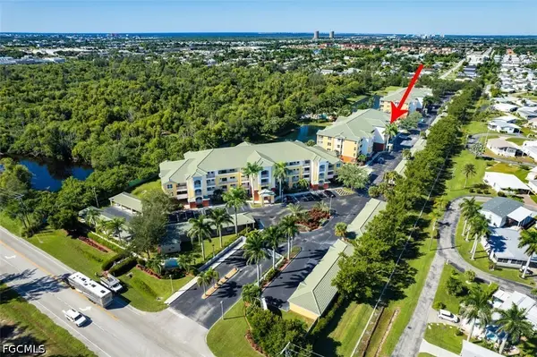 11021 Gulf Reflections Drive #105, Fort Myers, FL 33908