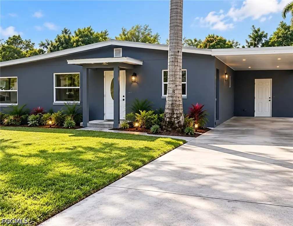164 Prospect Avenue, Fort Myers, FL 33905 - #1