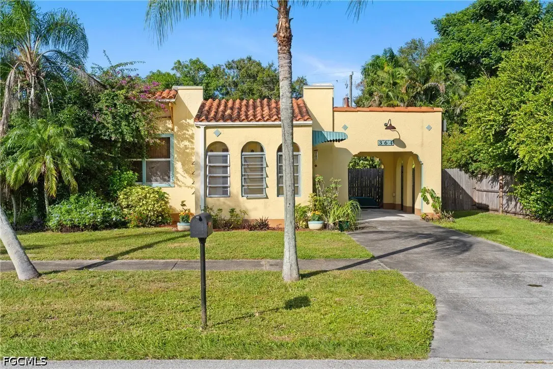 364 Arlington Avenue, Fort Myers, FL 33905 - #1