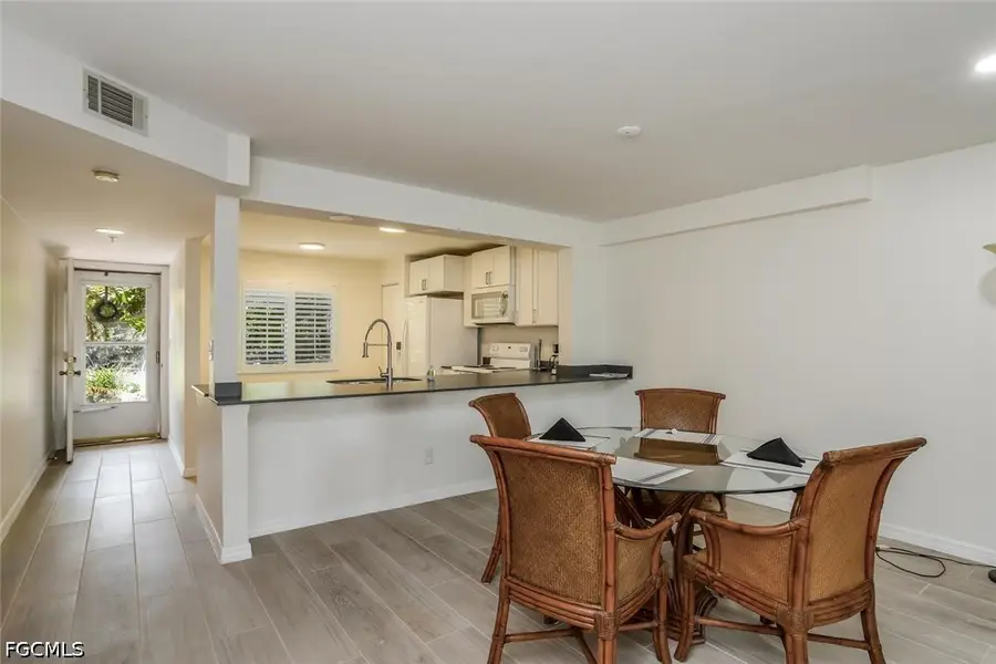 9900 Sunset Cove Lane #115, Fort Myers, FL 33919 - #3