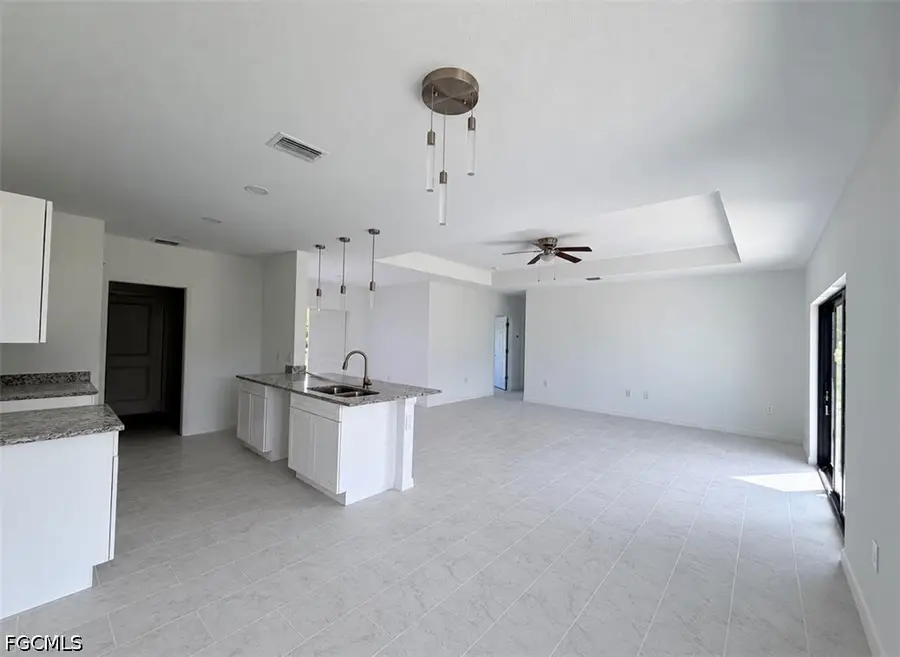 2611 21st Street Sw, Lehigh Acres, FL 33976 - #2