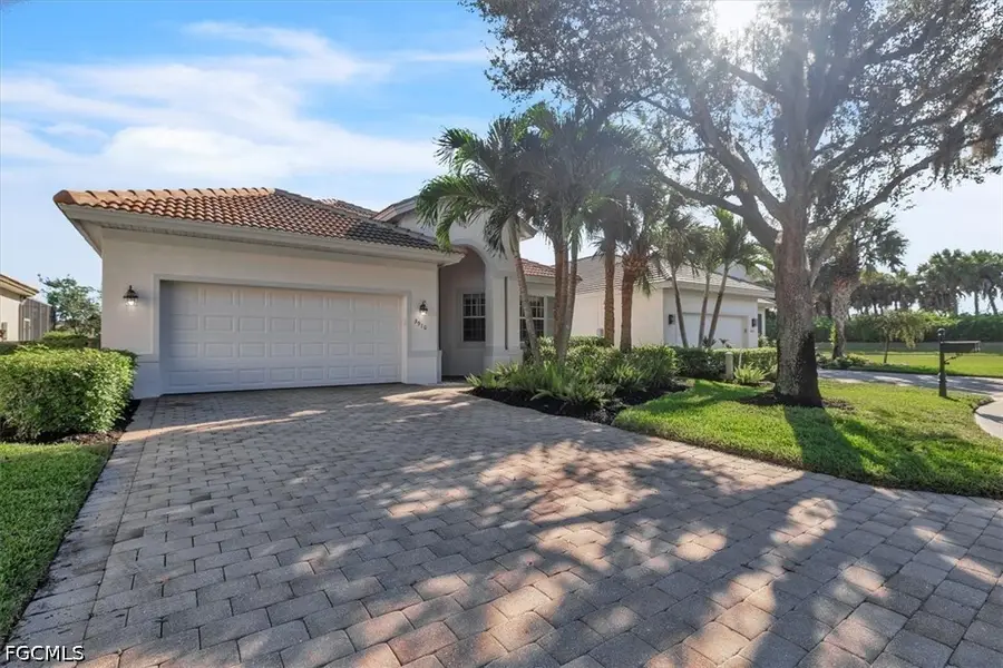 3910 Lakeview Isle Court, Fort Myers, FL 33905 - #2