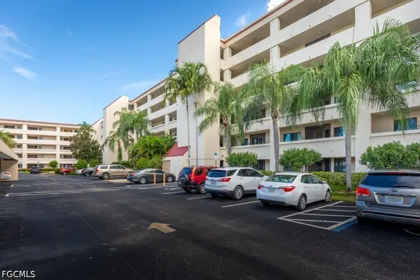 7406 Lake Breeze Drive #514, Fort Myers, FL 33907