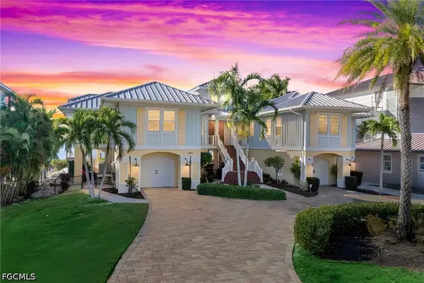 12271 Shoreview Drive, Matlacha, FL 33993