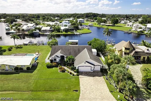 13361 Marquette Boulevard, Fort Myers, FL 33905