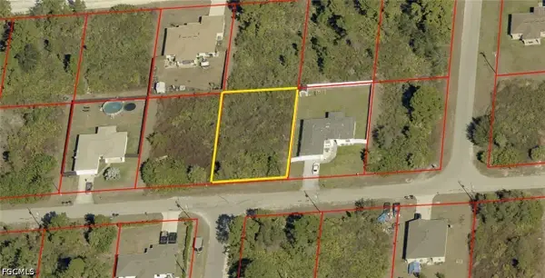 3120 67th Street W, Lehigh Acres, FL 33971