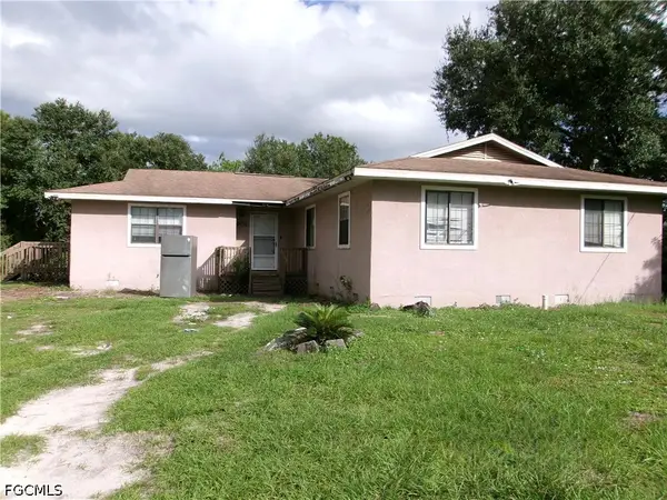 902 Poinsettia Avenue, Lehigh Acres, FL 33972