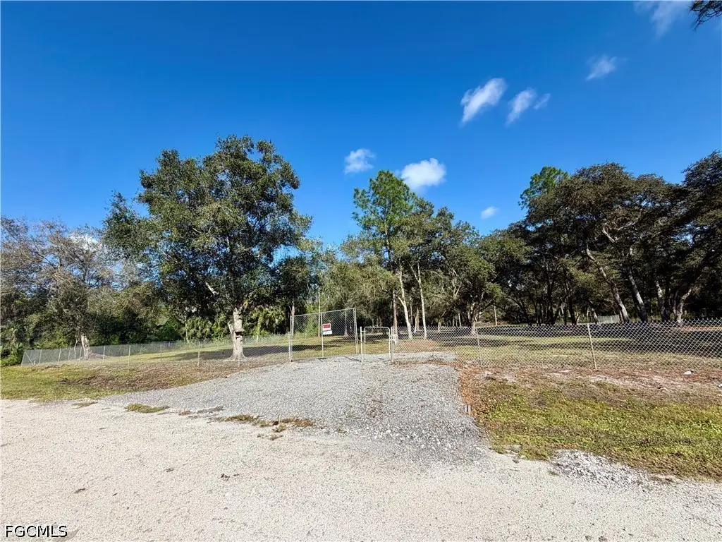 465 S Estribo Street, Clewiston, FL 33440 - #1
