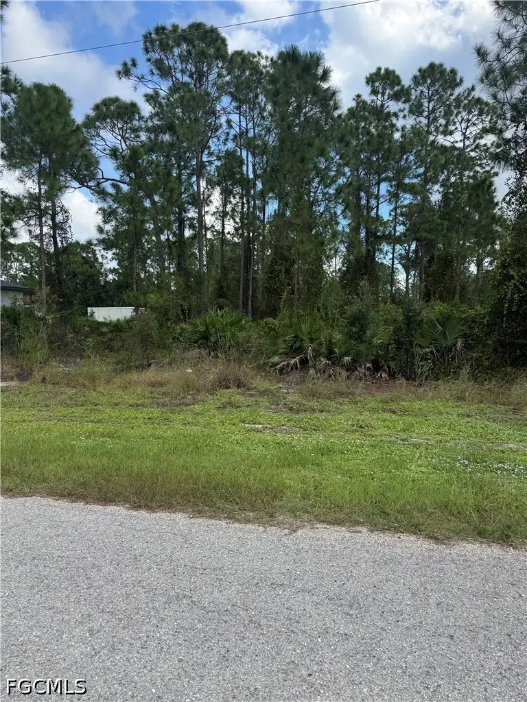 853 Troy Avenue S, Lehigh Acres, FL 33974 - #3