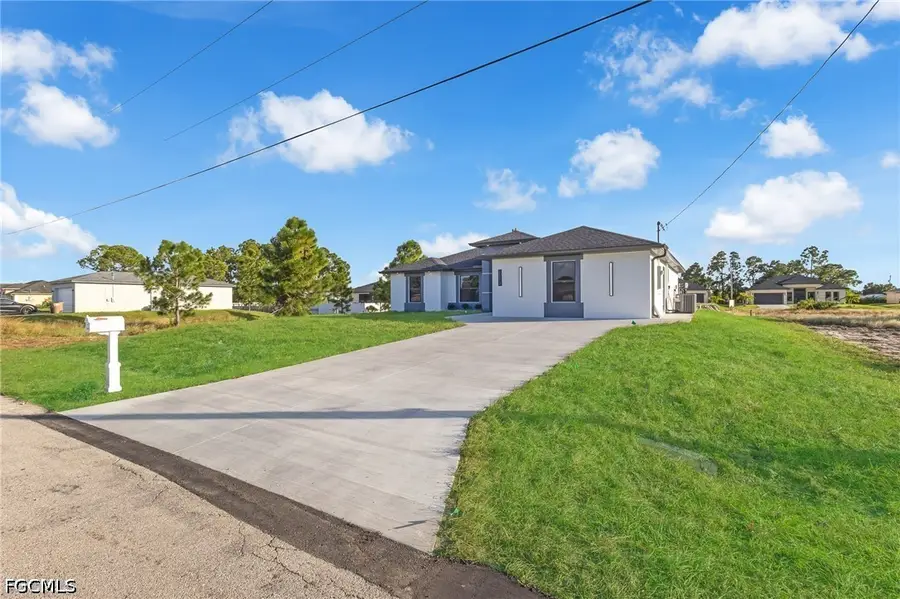2813 18th Street Sw, Lehigh Acres, FL 33976 - #3