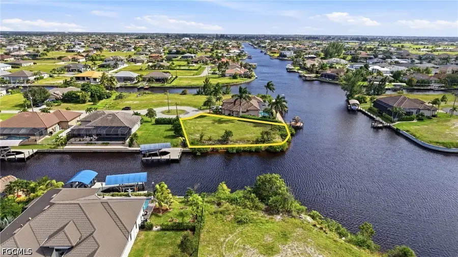 1002 NW 39th Avenue, Cape Coral, FL 33993 - #2