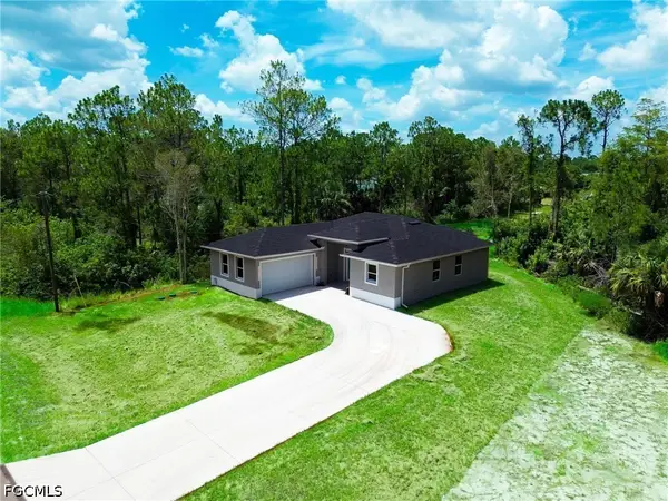 529 Knapp Street, Lehigh Acres, FL 33974