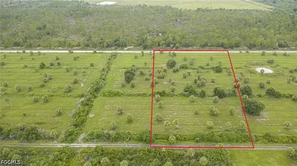 7092 Grove Boulevard, Punta Gorda, FL 33982