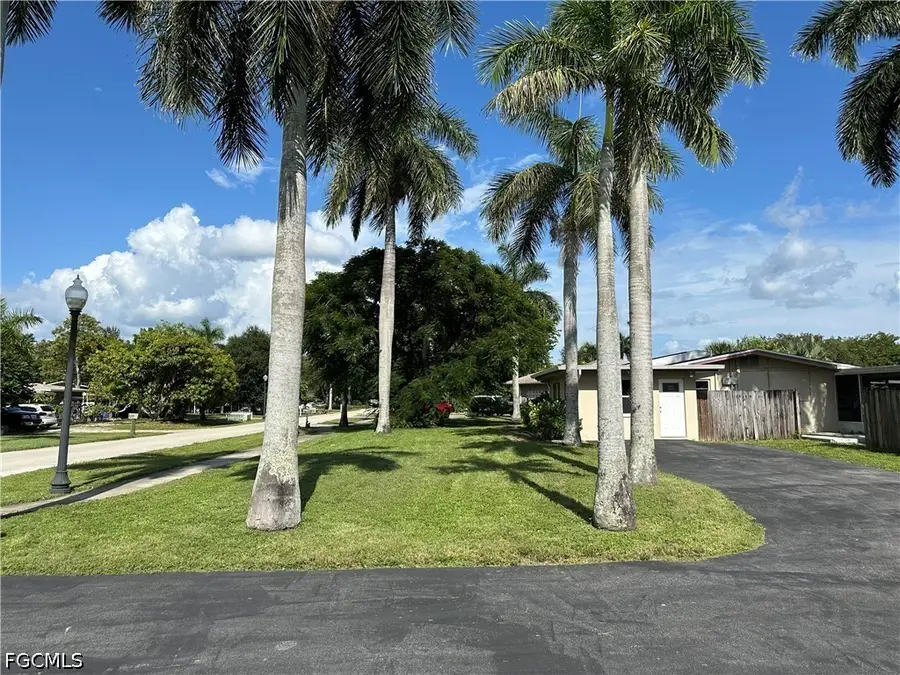 1306 Burtwood Drive, Fort Myers, FL 33901 - #2